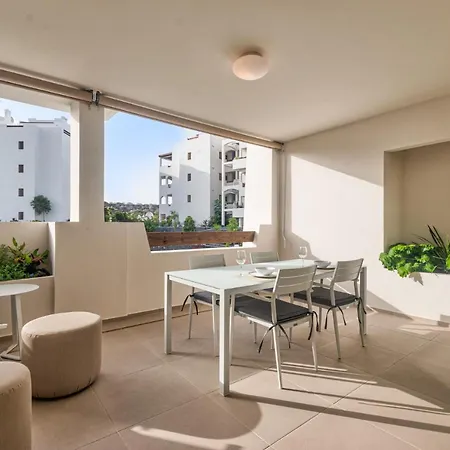 بيت للعطل Jardines - Avago 2 2 Pool View 1b *