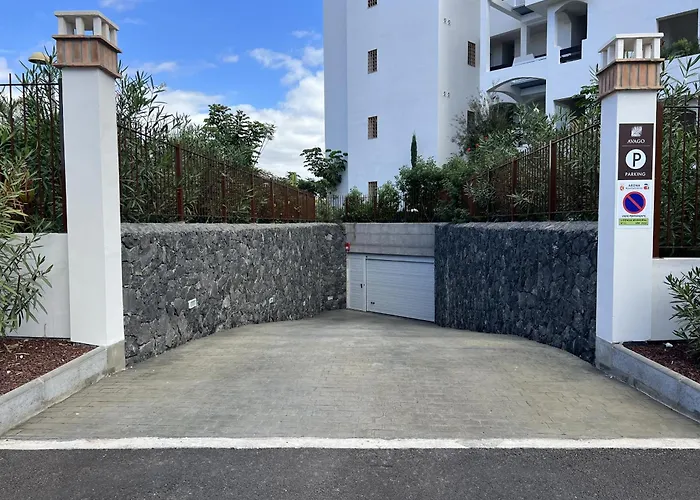 Jardines - Avago 2 2 Pool View 1b *